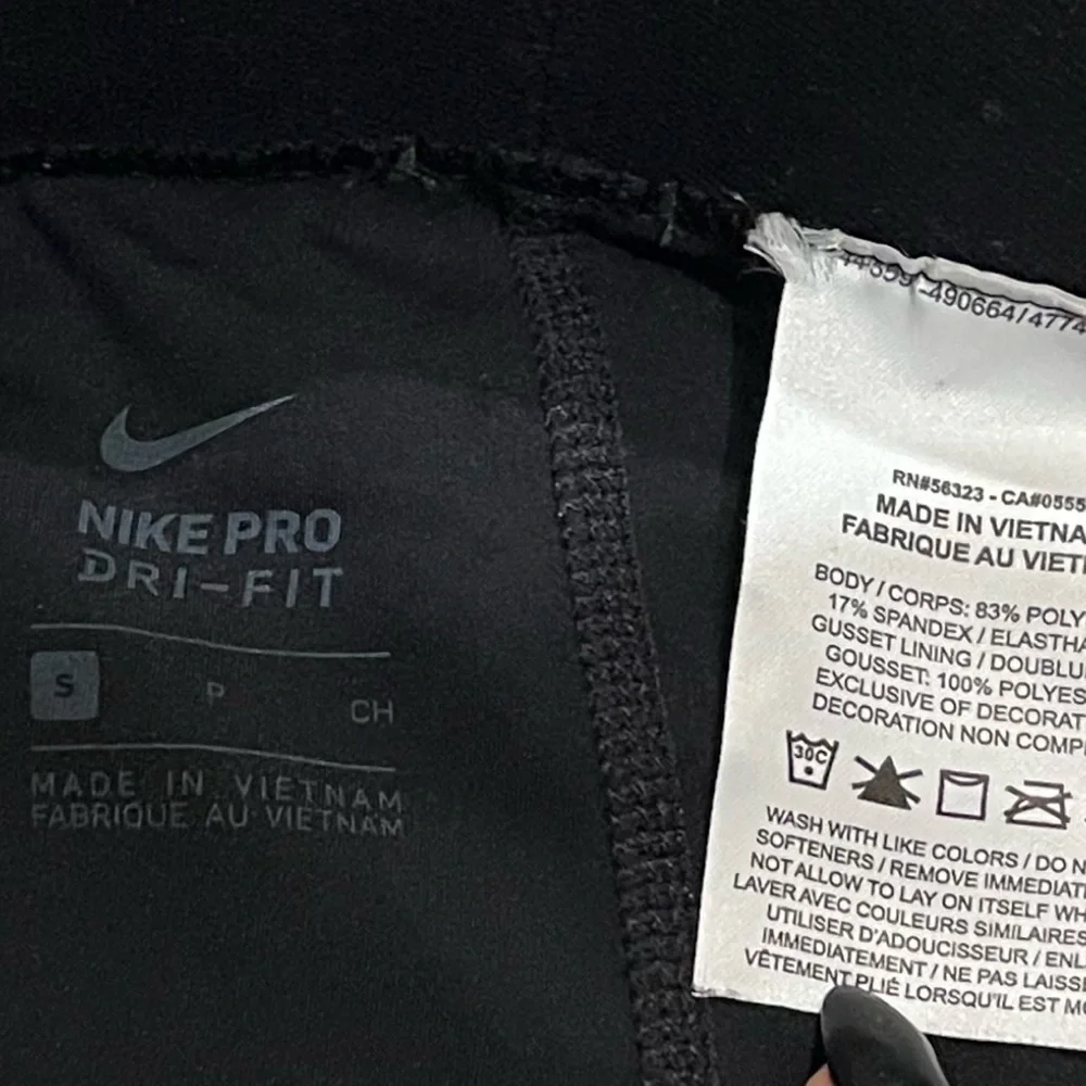 Nike Pro Dri Fit High Rise Tights Razor Hole Accents Ankle Small Black Pull On